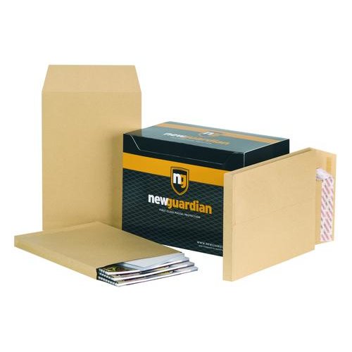 New Guardian Pocket Gusset Envelope C4 Peel and Seal Plain Power Tac 25mm Gusset 130gsm Manilla (Pack 100) (58717BG)